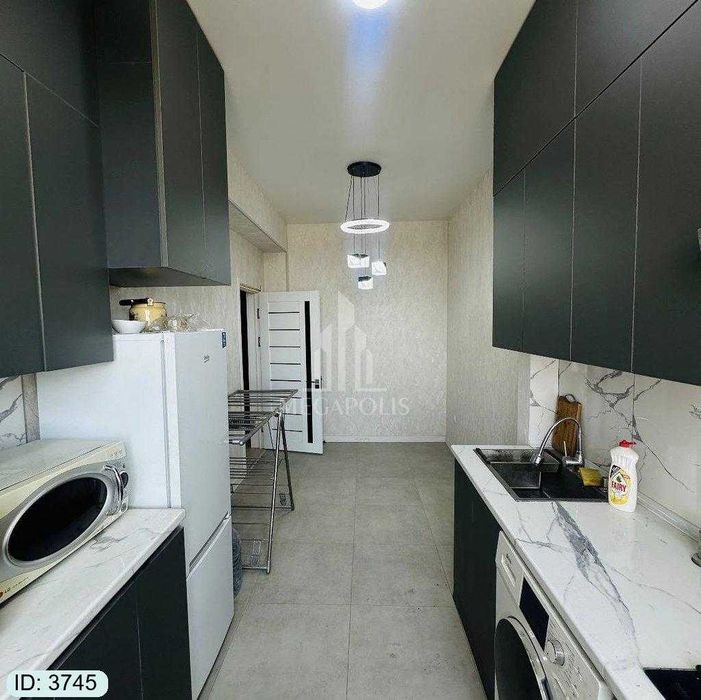 vokzal media park tarafda2 2xona tayyor kvartira sotiladi №3745