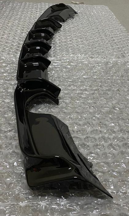 бмв ф30 ф31 дифузьор / добавка за задна броня за bmw f30 f31