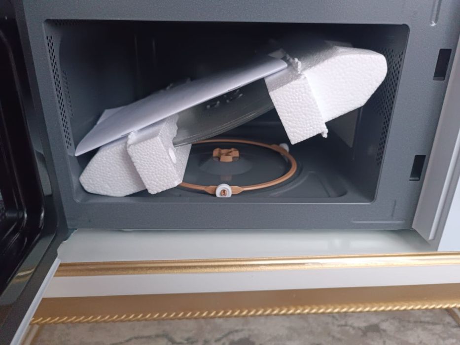 Микроволновая печь Dessus DM-2001W белый