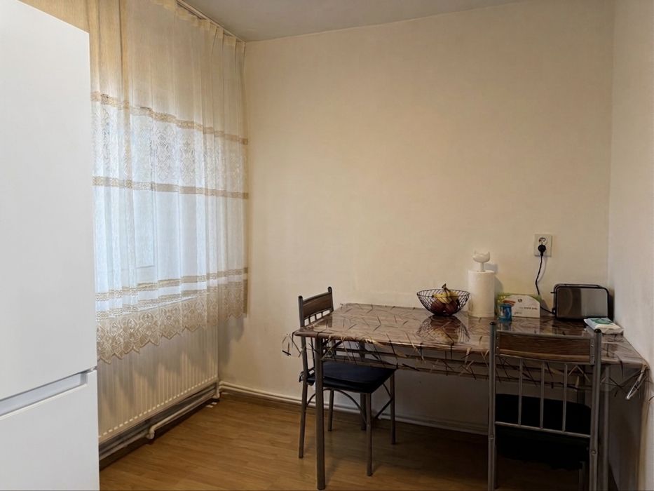 Apartament 2 camere Piata Meva .