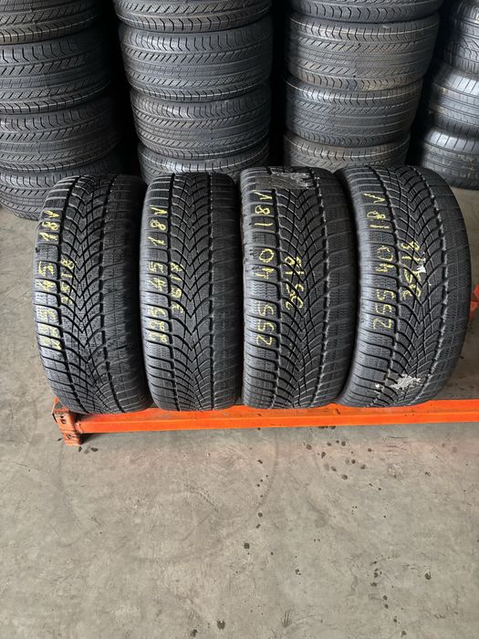Anvelope Iarna 255/40/18 si 225/45/18 Dunlop SP Winter Sport 4D 255 40 18 225 45 18 R18