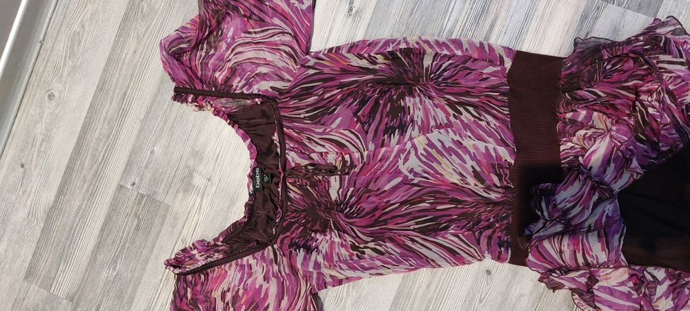 Дамска рокля къса