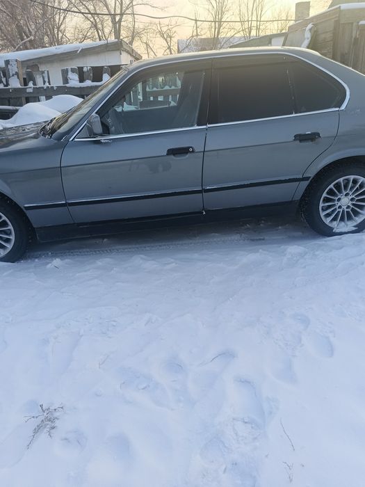 Продам BMW е-34. 520