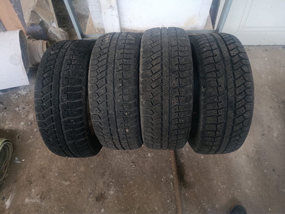 Зимние шины 205/55/R16