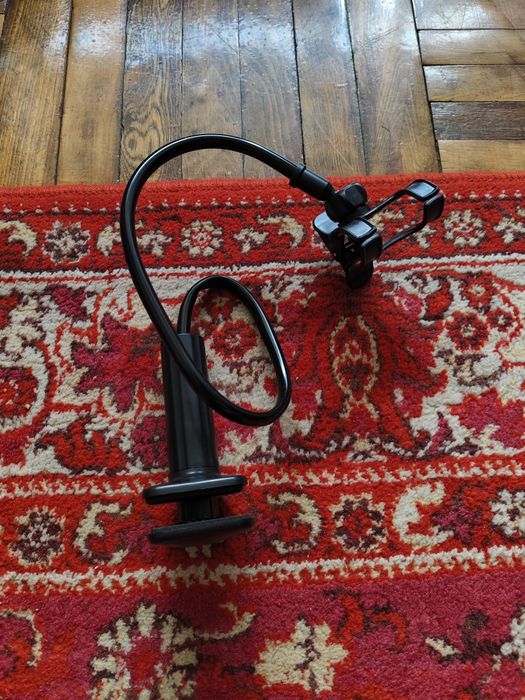 Поставка для телефона