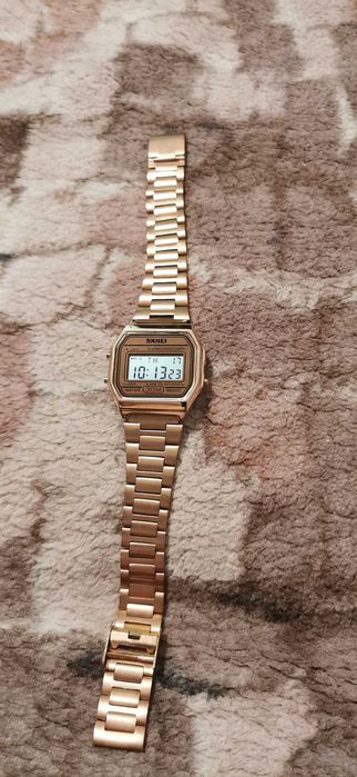 ceas electronic de mana dama/ barbat