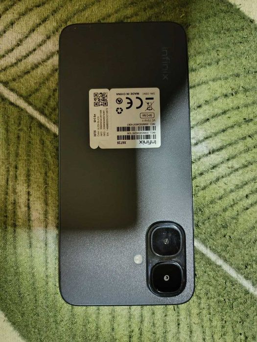 Продаю телефон infinix