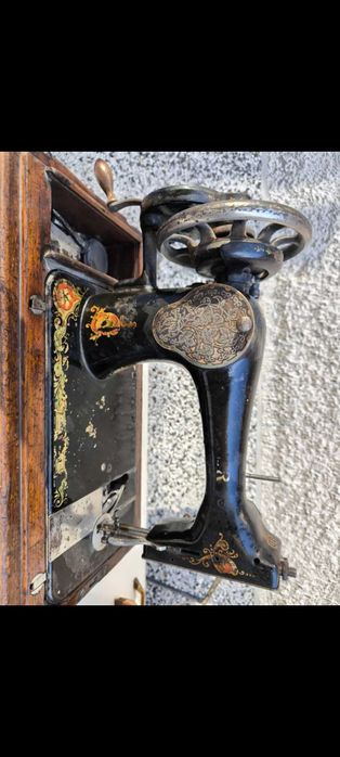 Шевна машина Сингер