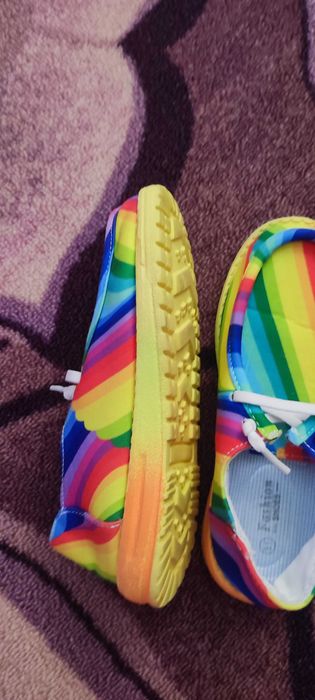 Сладурски детски обувки