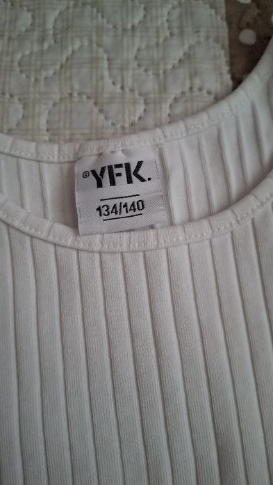 Дрешки за момиче 134/140