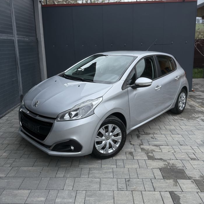 Peugeot 208 1.2 Benzina Euro 6 130.000 km