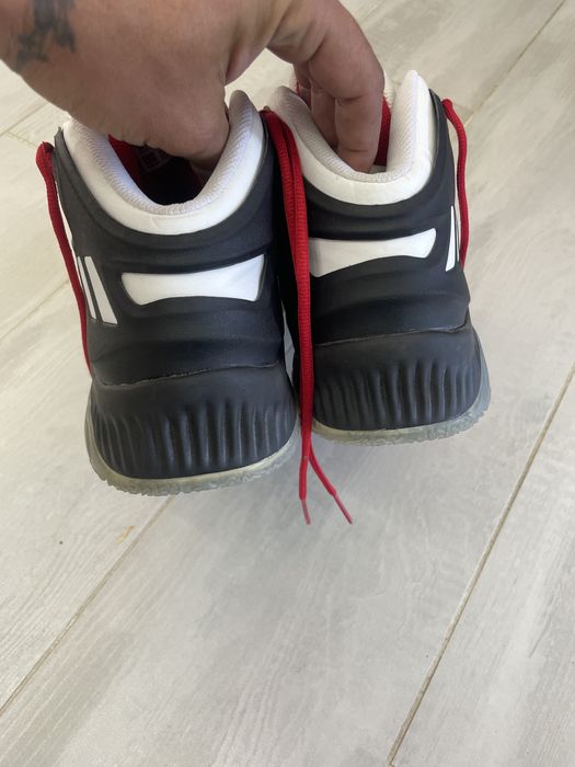 Ghete adidas 47 Noi