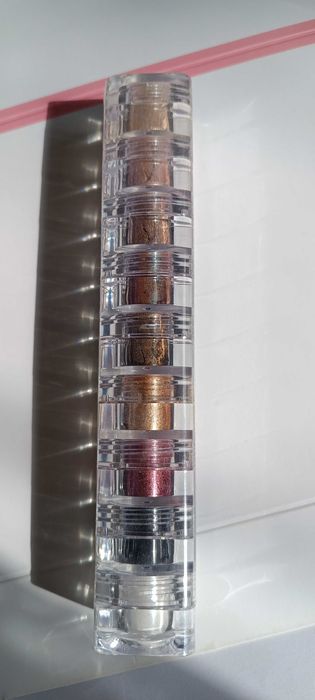 Oferta seturi 9 pigmenti Bella Pierre