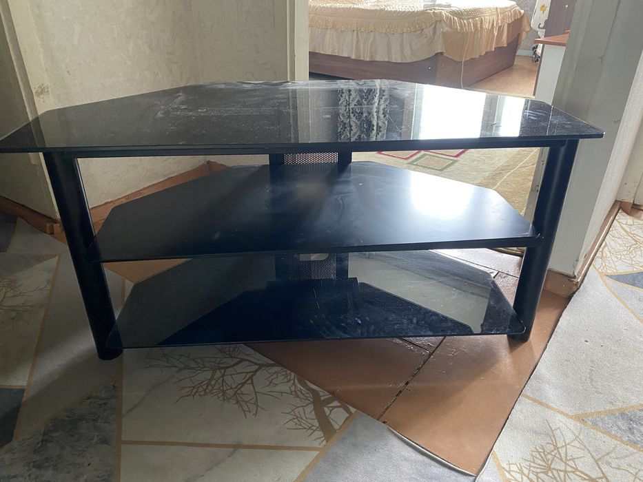 Подставка под телевизор