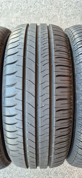 4 anvelope vara noi Michelin 195/55/16,dot 2022.Pretul este pe bucata.