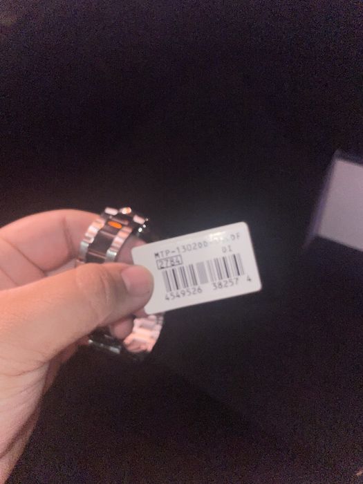 Часы casio, новые