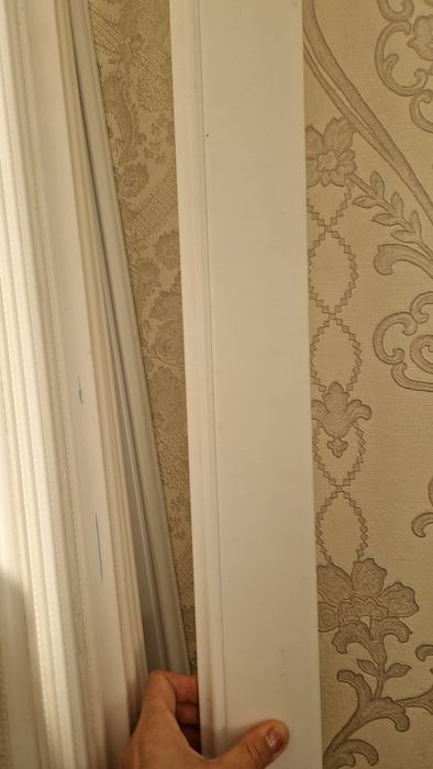 Плинтус полуретан