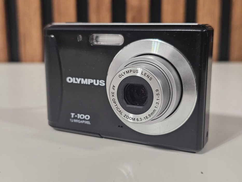 Y2K Aparat foto digital compact Olympus T100 12MP 3xZoom