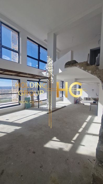 Къща в Варна-м-т Акчелар площ 430