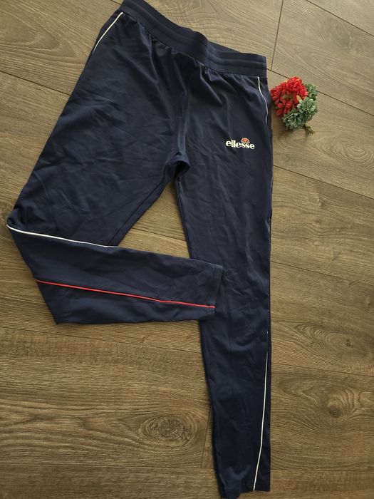 Дамски спортен клин