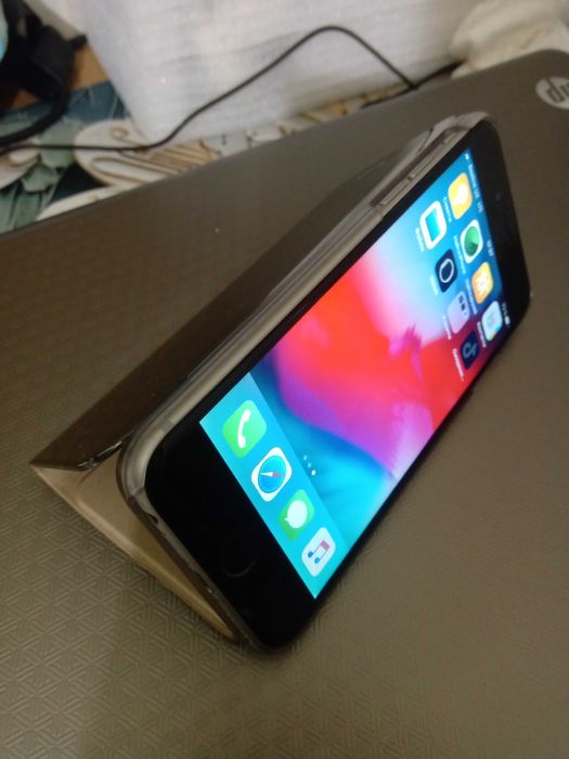 iPhone 6 в отличном состоянии