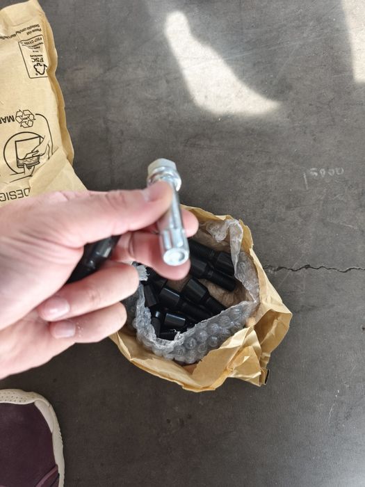 Set 20 prezoane m14x1.5 conice "tuner bolts" pentru jante aftermarket
