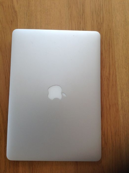 Macbook Air A1369 mid 2011 i7, 4GB, SSD 256 -Dezmembrez