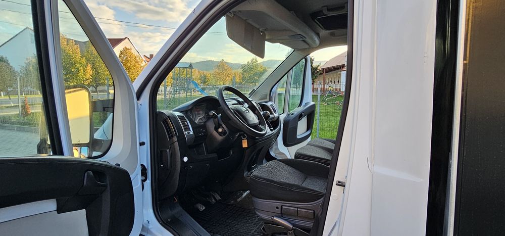 Fiat ducato 3.0 180cp Prelata  pe role 10 europaleti iveco daily