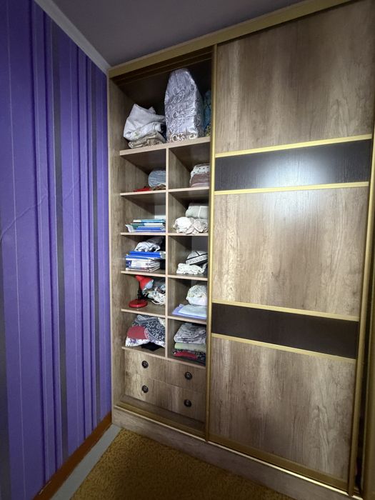 Шкаф в спальню 2.50 в длину