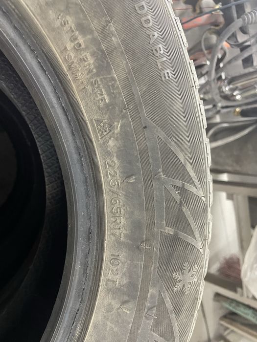 Продам зимнюю резину