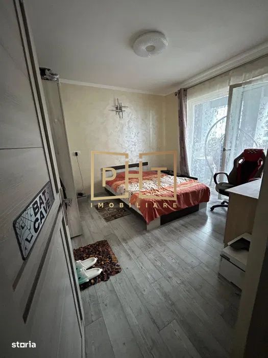 Apartament de vanzare, 4 camere, 94 mp, zona Vivo!