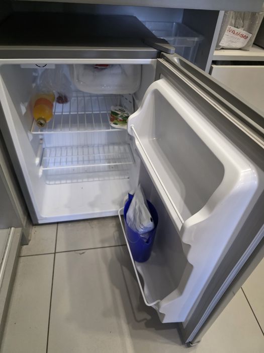 Холодильник офисный