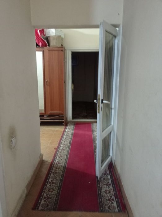 Продаю свою 2/1/5 Юнусабад 19. Большая прихожка. 71000 уе. У дороги
