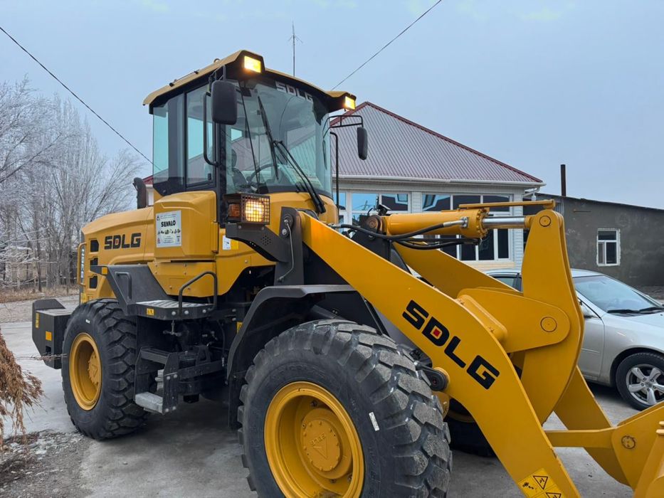 Погрузчик 2 куб аренда