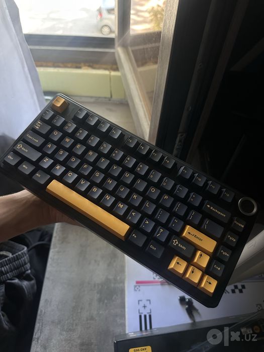 ПРОДАЮ!! AULA F75 — механическая игровая клавиатура | RGB | Hot-Swap