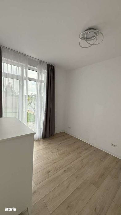 Inchiriez casa 4 cam Corbeanca, 500mp teren, cartier privat, liniște
