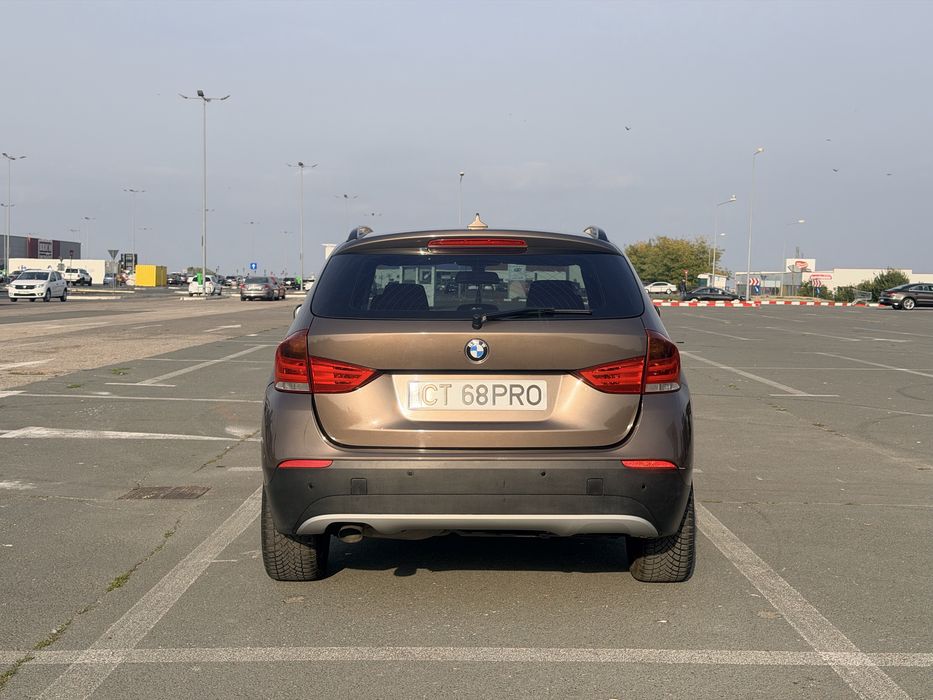 BMW X1 2011 — imagine 4