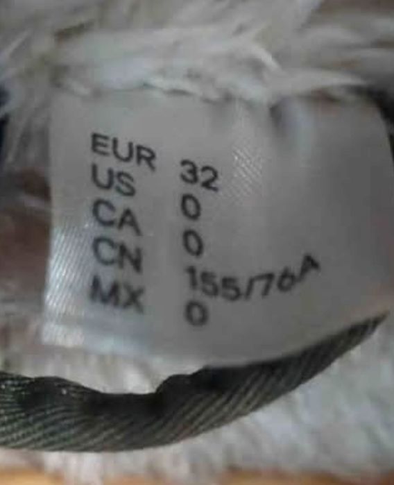 Geaca H& M ,mărime Xs/S.Este nouă, cu etichetă!