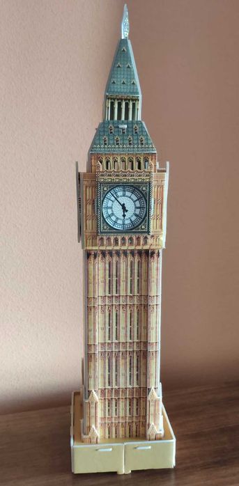 ПОДАРЯВАМ 3D пъзели: Круизен кораб,  Big Ben, Tower Bridge, Зимна къщичка (сглобени)