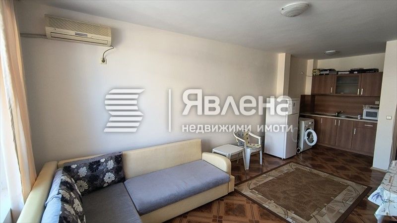 Продава се Двустаен апартамент в к.к. Слънчев бряг - 63 кв.м за 1000 €/кв.м - Снимка #4