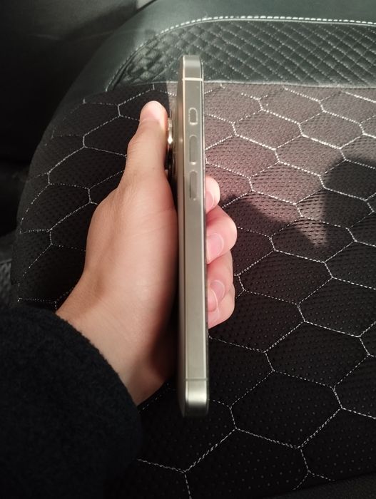 iPhone 15pro идеал