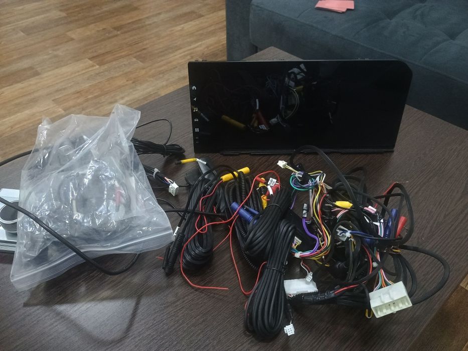 Android на Прадо 250