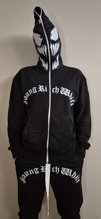 Trening Young Rich White