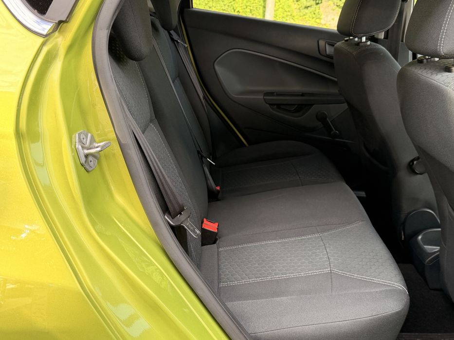 Ford Fiesta  benzina si in Rate