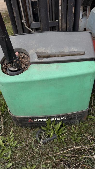 Продам штабелер электрический