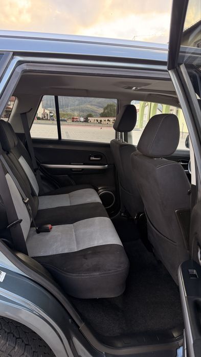 Suzuki Grad Vitara An 2009 1.9D 129Cp 4x4 La buton ‼️Rar Efectuat‼️Limited Navi/Klima/Trapă