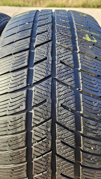 225/50 R17 • Iarna • Barum Polaris 5 98H XL | 2 buc | Pret/buc