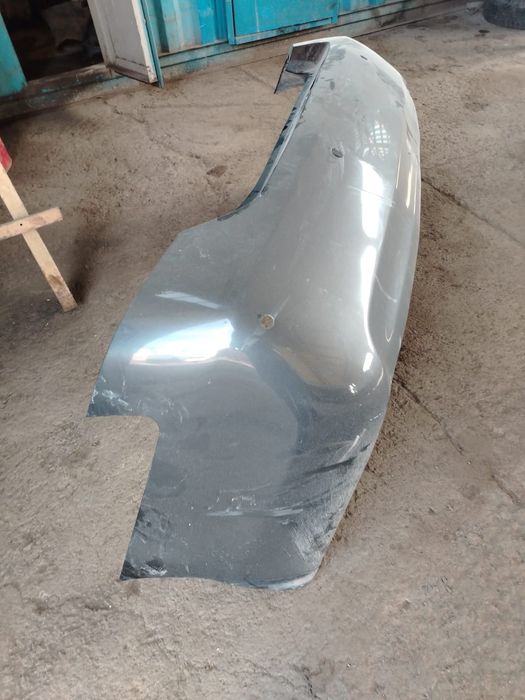 Продаю бампер камри 40