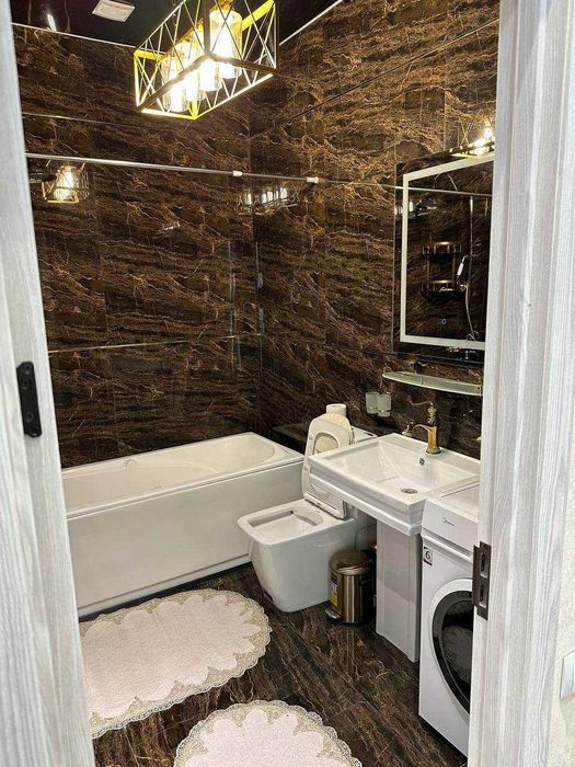 Продается квартира в Яшнабадском р-не Паркентский Новостройка 4/2/8