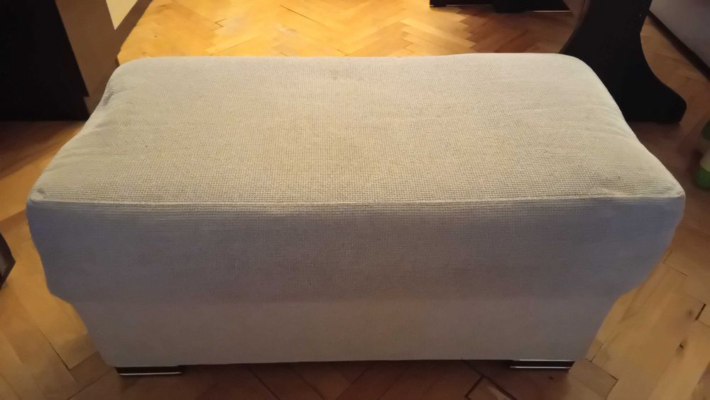 Холна гарнитура - диван, фотьол и табуретка